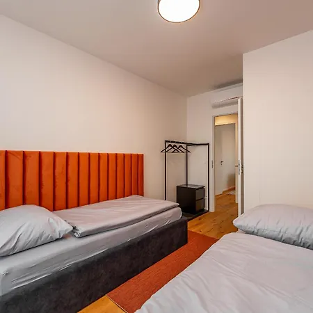 Skyluxe Old Town Penthouse Apartment *