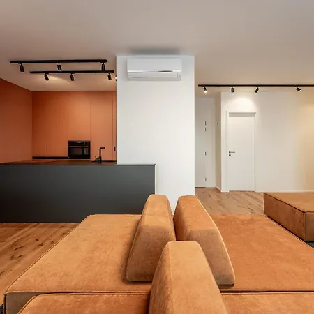 Apartmán Skyluxe Old Town Penthouse *