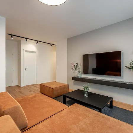 Skyluxe Old Town Penthouse Apartment Košice