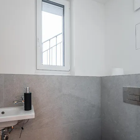 Skyluxe Old Town Penthouse * Košice