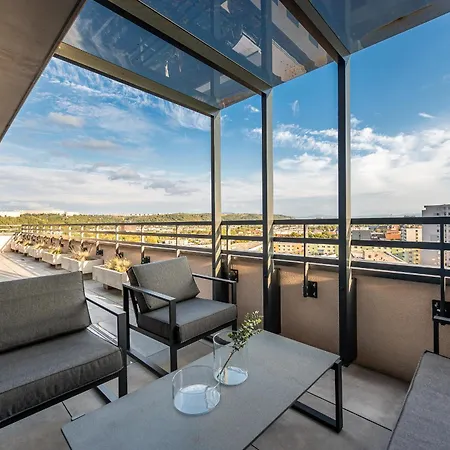 Appartement Skyluxe Old Town Penthouse Košice